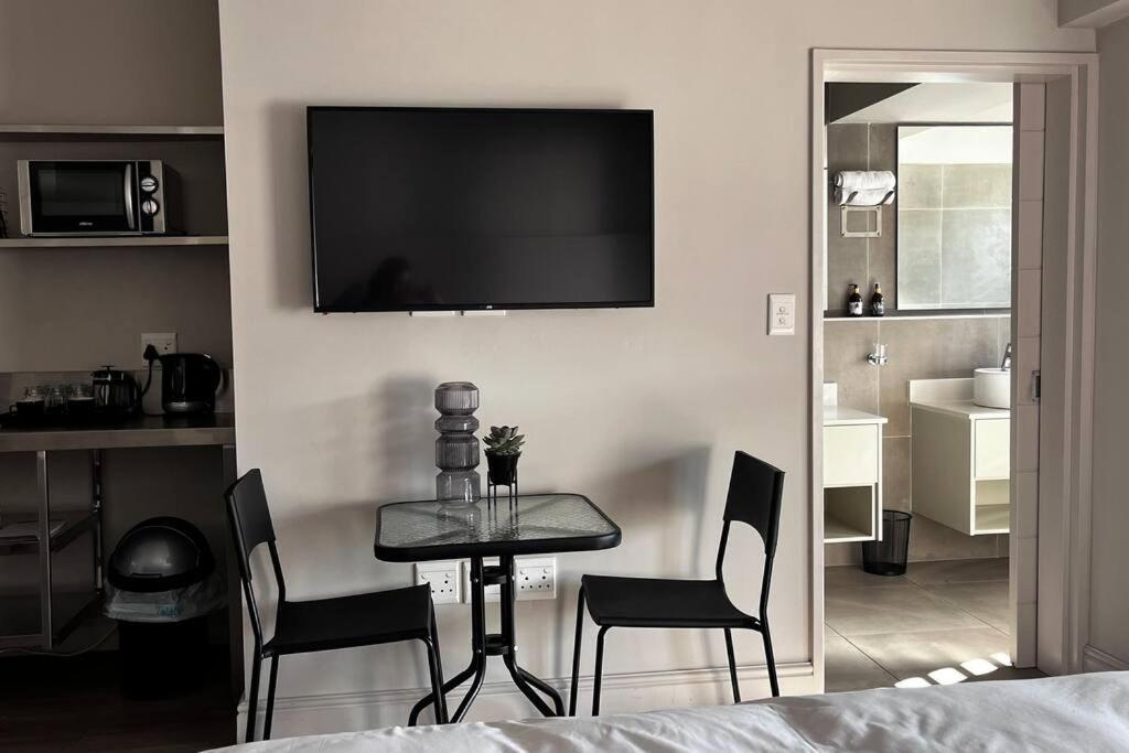 Hermanus Waterfront Apartment No.19 Экстерьер фото